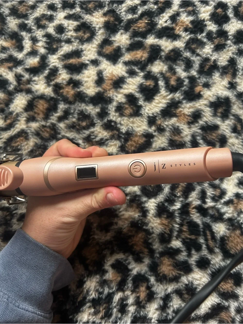 JZ Styles The J Wave 1 1/4” Curling Iron Rose Gold Long Barrel